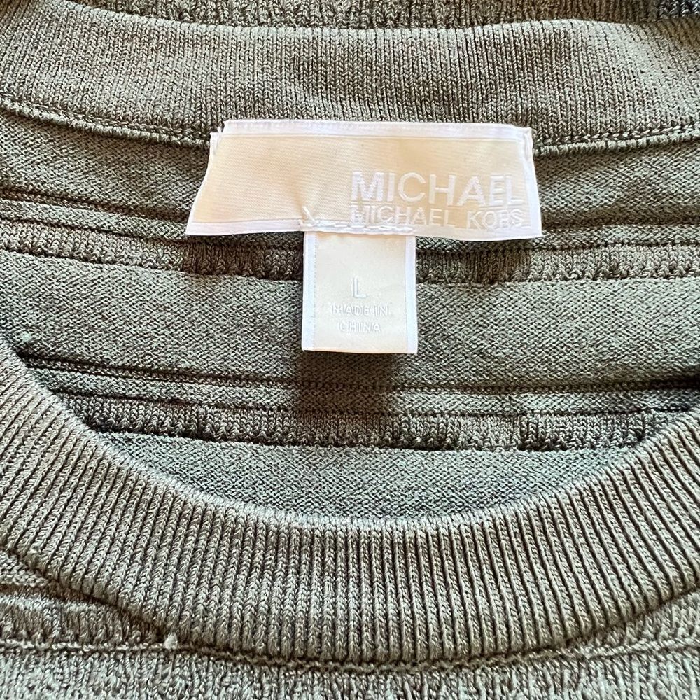 Michael Kors Scalloped-Trim Dress - Ivy‎ - Picture 11 of 13
